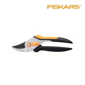 Fiskars škare vrtne mimoilazne Solid P331 1057163